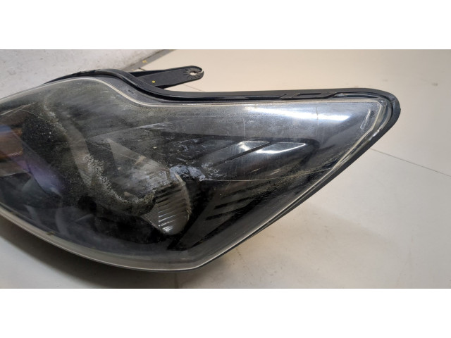 Фара передняя  Ford Focus 2 2008-2011 левая 