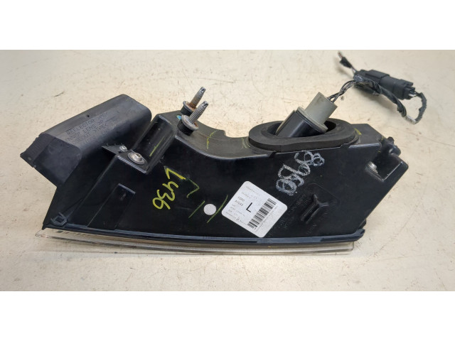 Задний фонарь          