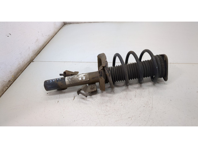 Стойка амортизатора  Volvo V50 2004-2012      