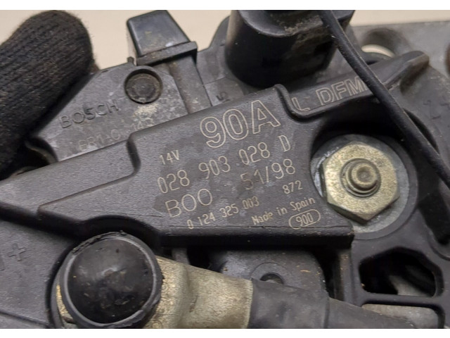 Генератор Volkswagen Beetle 1998-2010 028903028D 2.0 бензин