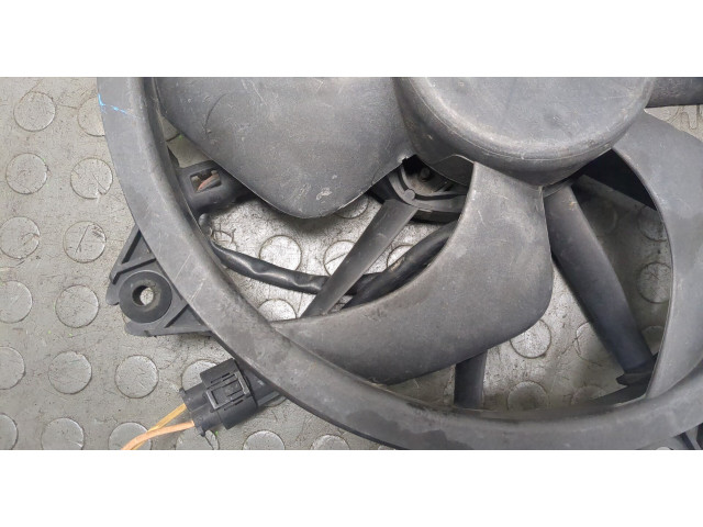 Вентилятор радиатора  Peugeot Expert 2007-2016    1.6 дизель       