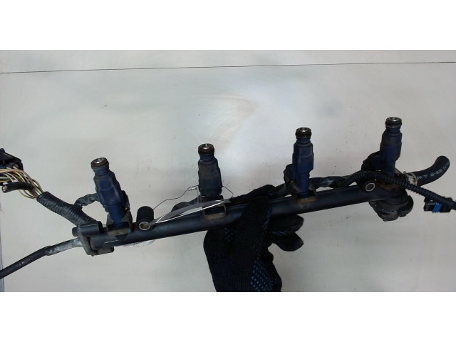 Форсунка топливная  Rover 25 2000-2005    MJY100640, MJN100470     