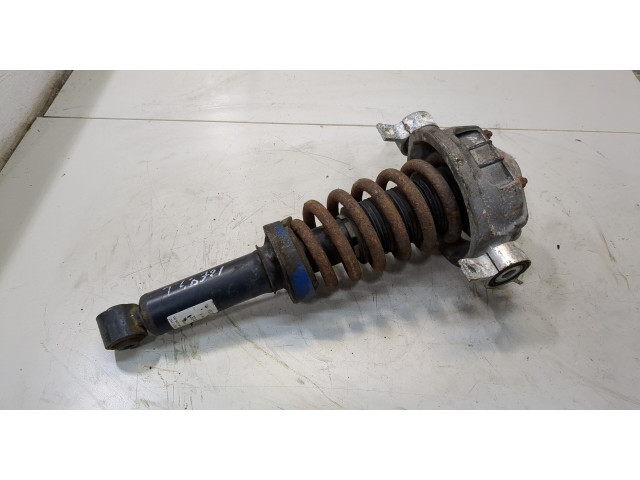 Стойка амортизатора Porsche Cayenne 2002-2007