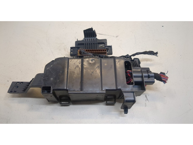 Блок предохранителей  Mercedes GLC X253 2015-2022         