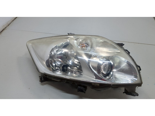 Фара передняя Toyota Auris E15 2006-2012 правая