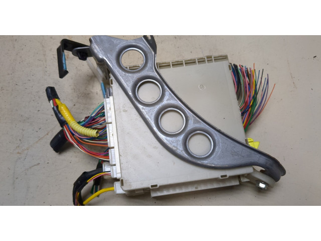 Блок предохранителей  Lexus LS460 2006-2012         