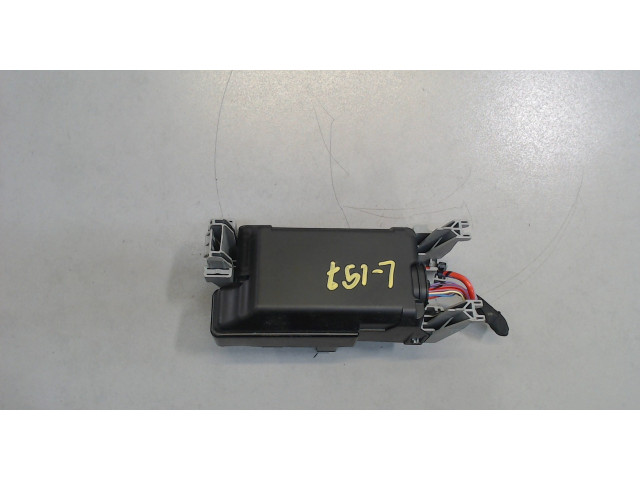 Блок предохранителей  Chevrolet Equinox 2017-      22923945    1.5