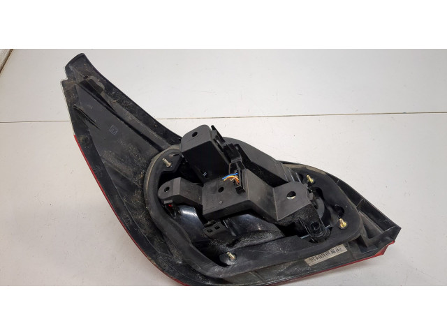 Задний фонарь