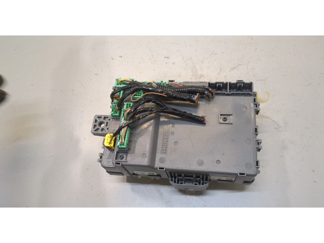 Блок предохранителей  Acura RDX 2012-2018         