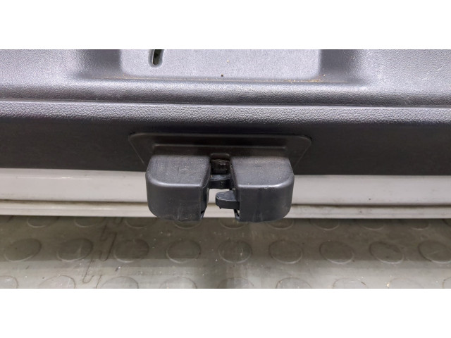 Замок багажника  Audi A1 (8X) 2010-2018       