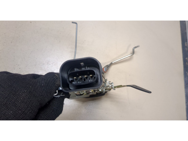 Замок багажника  Suzuki Jimny 1998-2012       