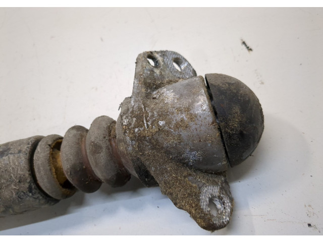 Стойка амортизатора  Volkswagen Golf 4 1997-2005      