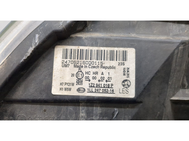 Фара передняя  Skoda Octavia (A5) 2004-2013 правая 