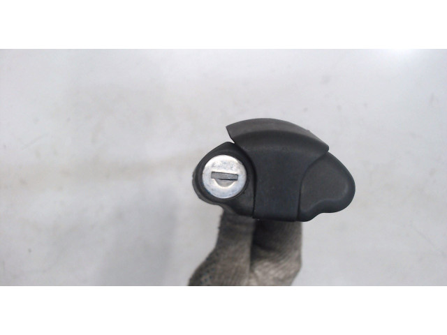 Замок багажника Lexus IS 2005-2013