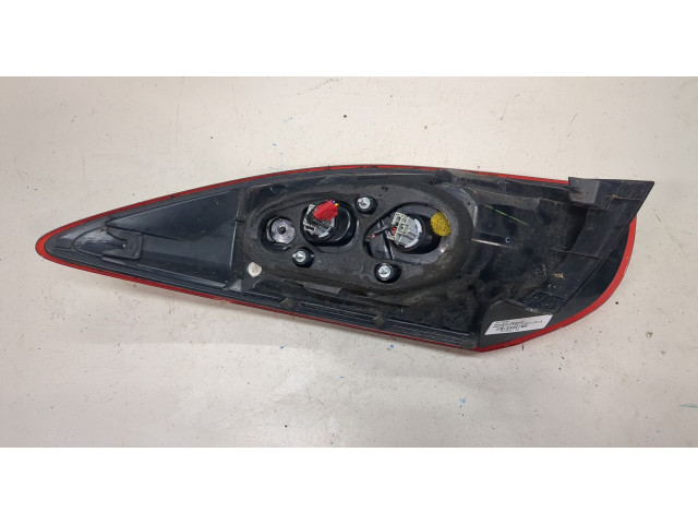 Задний фонарь          