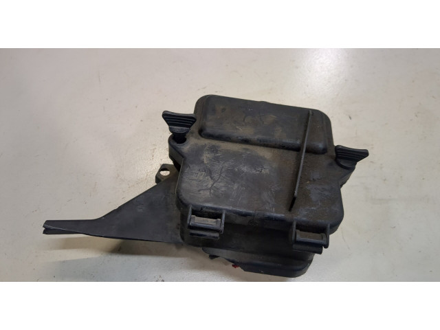 Блок предохранителей  Volkswagen Transporter 5 2003-2009           2.5