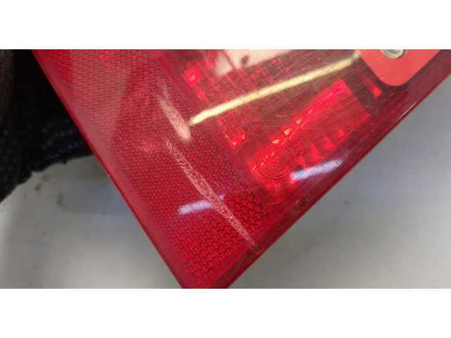 Задний фонарь     1U9945111B     