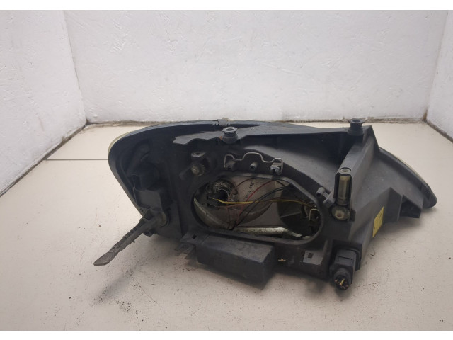 Фара передняя Ford Galaxy 2000-2006 левая