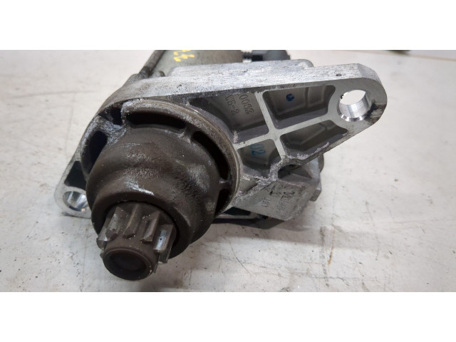 Стартер  Volkswagen Golf 6 2009-2012 1.4     