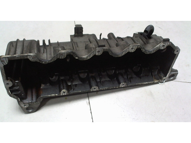 Клапанная крышка двигателя ДВС  Mercedes B W245 2005-2012 1.7     
