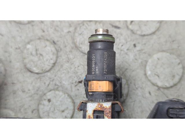 Форсунка топливная Skoda Fabia 2007-2014