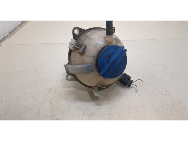 Бачок расширительный  Volkswagen Caddy 2004-2010    