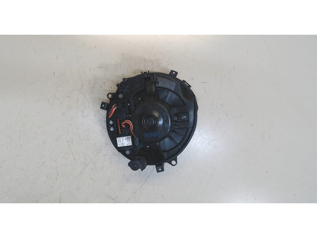 Моторчик печки Skoda Karoq 2017- 5Q0907521E 5Q0907521E