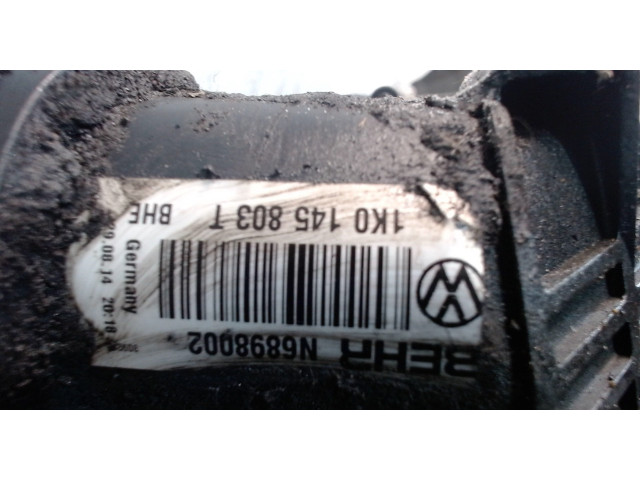 Интеркулер  Volkswagen Jetta 5 2004-2010 2.0  1k0145803t    