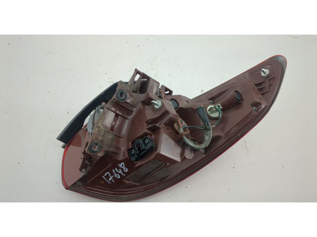 Задний фонарь