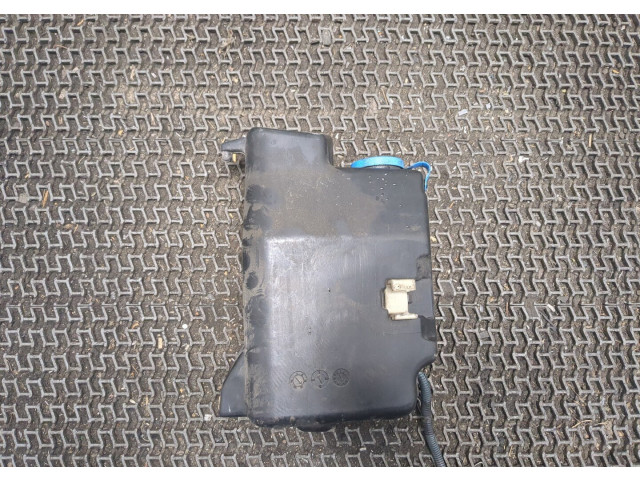 Бачок омывателя  Infiniti QX56 2004-2010 289107S000    5.6