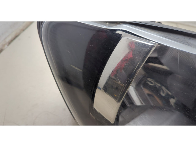 Фара передняя  Volkswagen Caddy 2004-2015 правая 