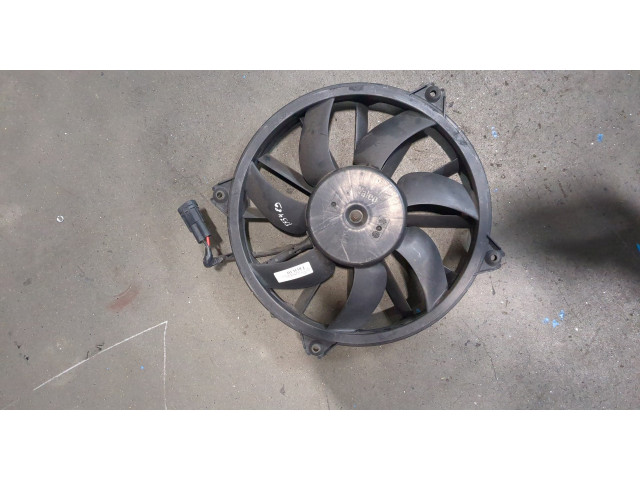Вентилятор радиатора  Peugeot 5008 2009-2016           