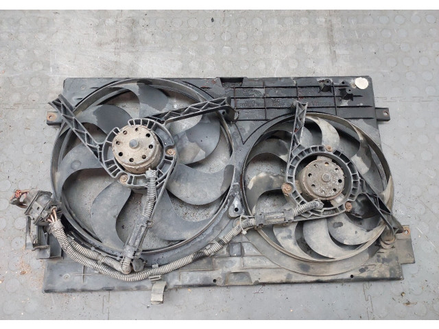 Вентилятор радиатора  Volkswagen Golf 4 1997-2005           
