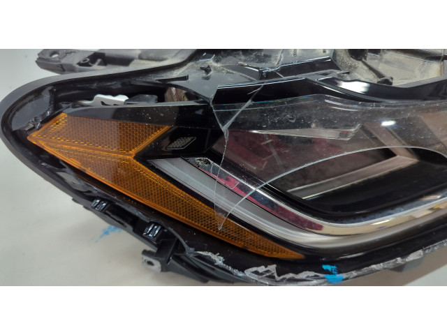 Фара передняя  Volkswagen Jetta 7 2018-2025 правая 