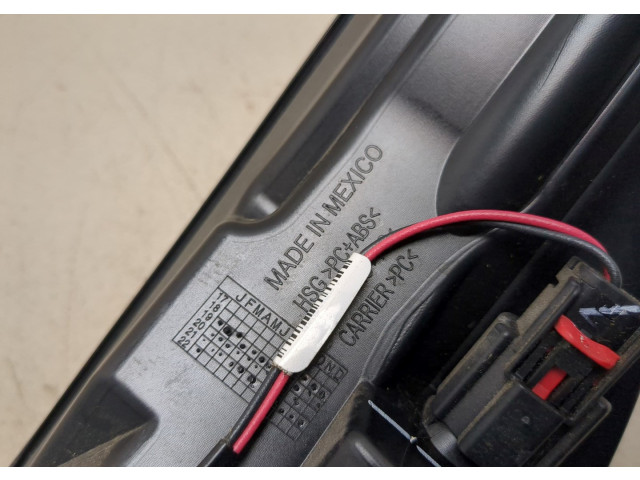 Задний фонарь          