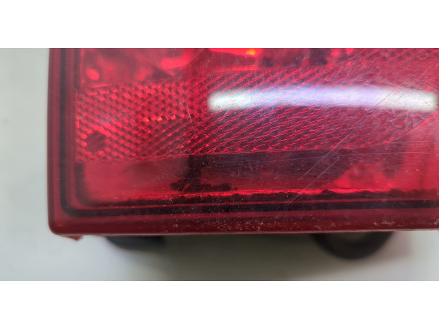 Задний фонарь