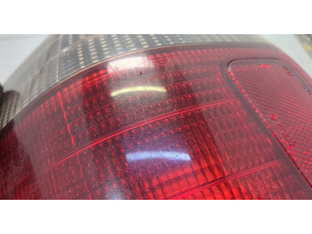 Задний фонарь