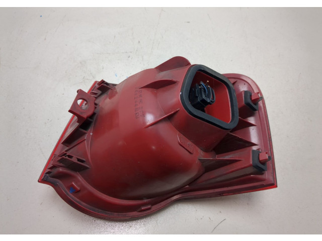 Задний фонарь     3C9945095N     