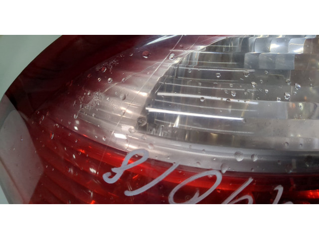 Задний фонарь