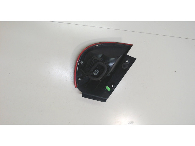 Задний фонарь     MR957365   Mitsubishi Colt 2004-2008 