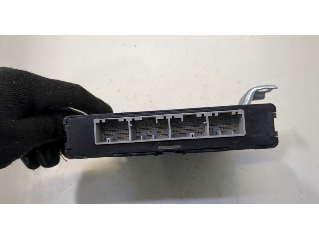 Блок комфорта  Toyota Auris E18 2012-      8998102060, 2850004150  