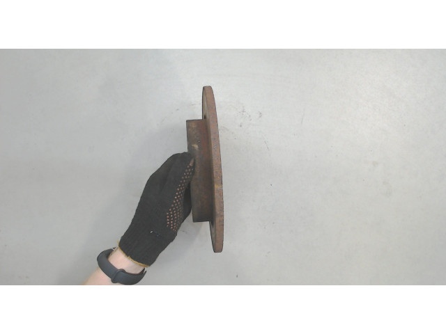 Диск тормозной Mitsubishi Colt 2004-2008 1.5 задний MN145941