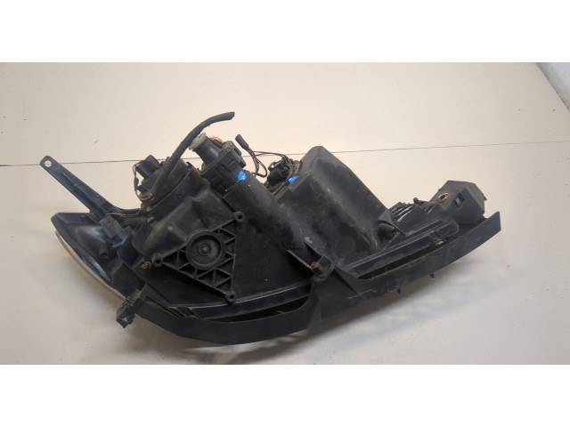 Фара передняя Mazda 3 (BK) 2003-2009 левая