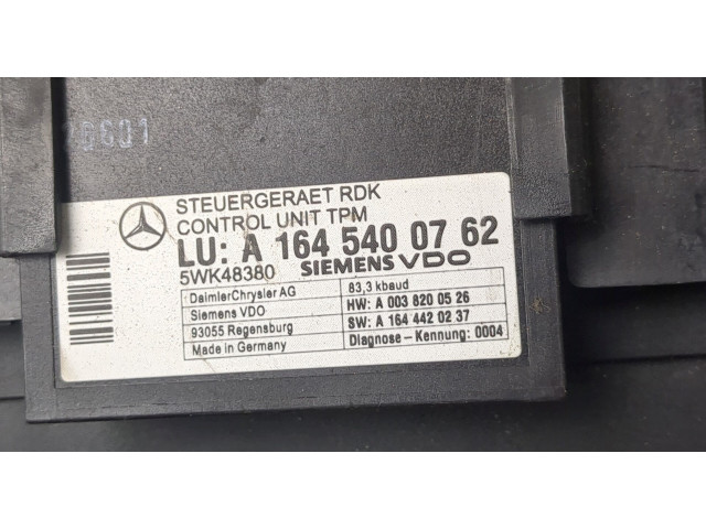 Блок предохранителей  Mercedes GL X164 2006-2012      1645400762     4.7