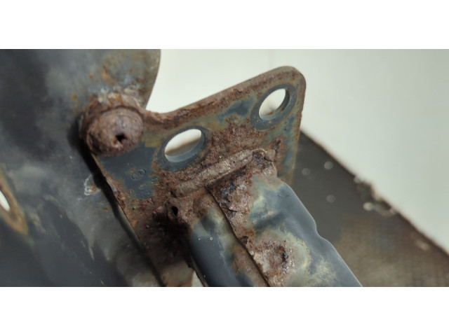 Замок капота  Skoda Fabia 2007-2014     