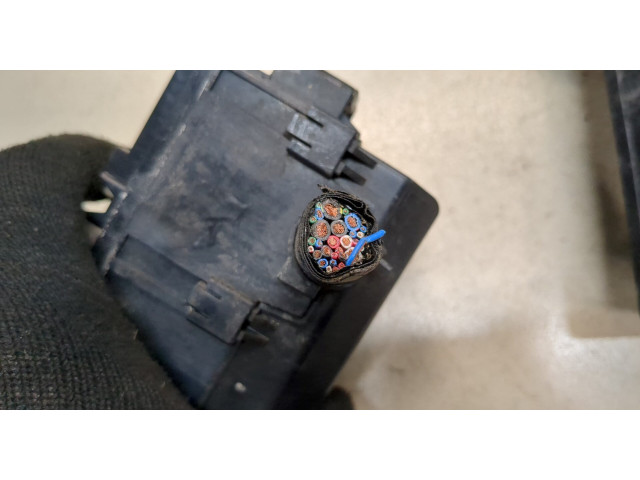 Блок предохранителей Daihatsu Sirion 2005-2012 1.3