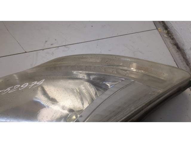 Фара передняя  Toyota Prius 2003-2009 левая 