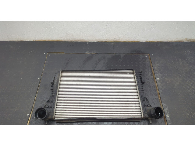 Интеркулер  Skoda Octavia (A5) 2004-2013       