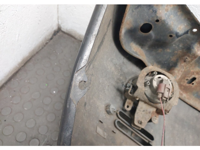 Бампер Mitsubishi Pajero / Montero 2000-2006 передний