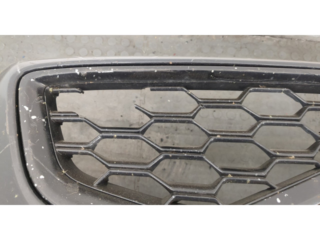 Бампер Volvo C30 2010-2013 передний